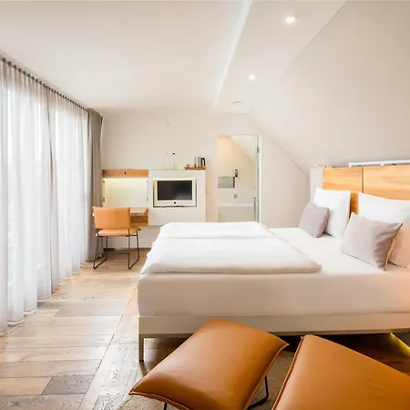 Hopper St. Josef Hotel 4*