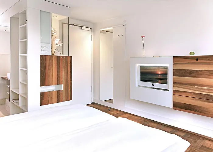 Hopper St. Josef Otel Köln