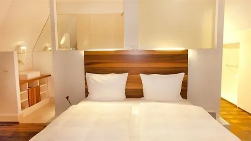 Otel Hopper St. Josef