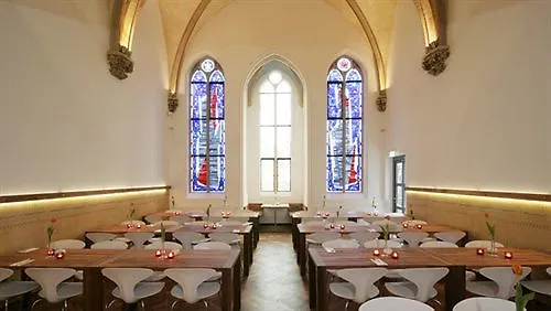 Otel Hopper St. Josef