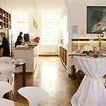 Hopper St. Josef Otel