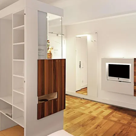 Hopper St. Josef Hotel 4*