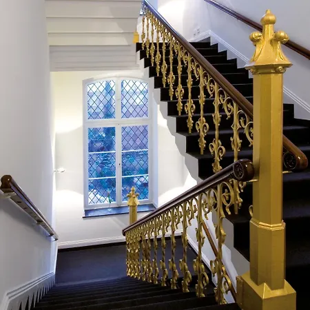 Hopper St. Josef Szálloda Köln