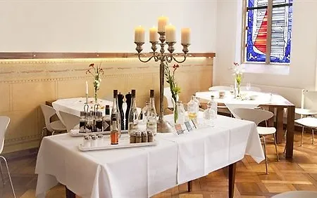 Szálloda Hopper St. Josef Köln