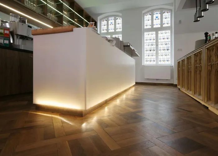 豪博圣约瑟夫酒店