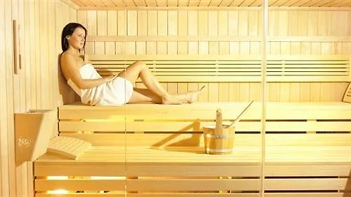 豪博圣约瑟夫酒店